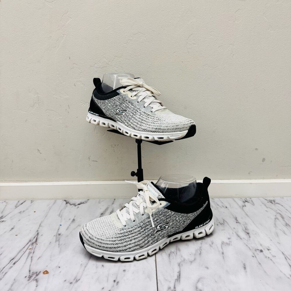 Skechers Women's Glide-Step Sport - Head Start training sneakers Gray Size 7